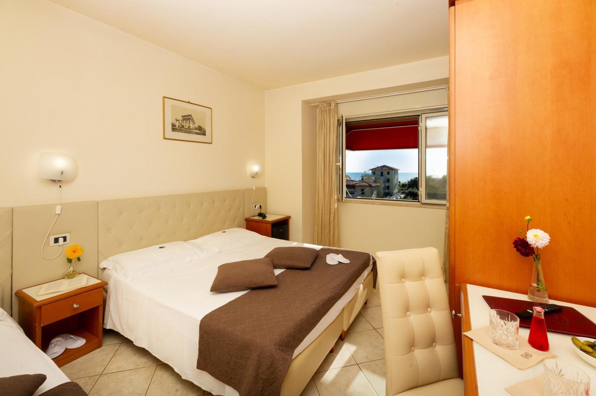 Nuova Sabrina Hotel